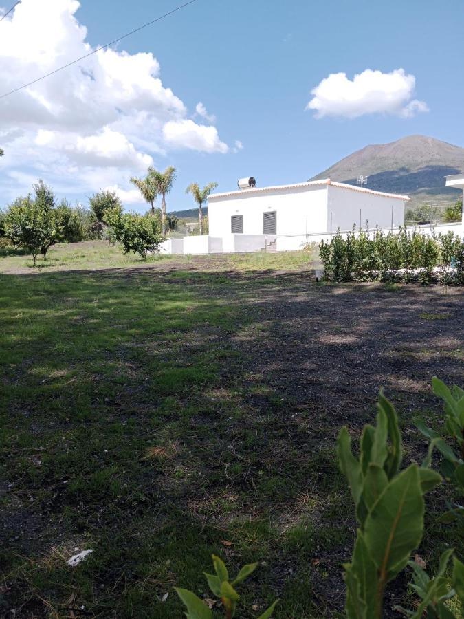 Vesuvio Casa de Charme Bed and Breakfast Trecase Exterior foto