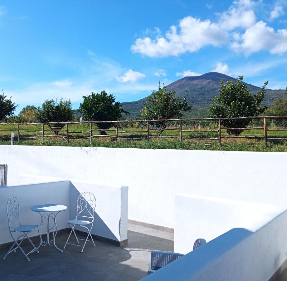 Vesuvio Casa de Charme Bed and Breakfast Trecase Exterior foto